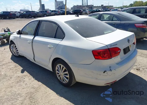 2014 Volkswagen Jetta 2.0L Tdi from USA, damaged, VIN 3VWLL7AJ4EM360703